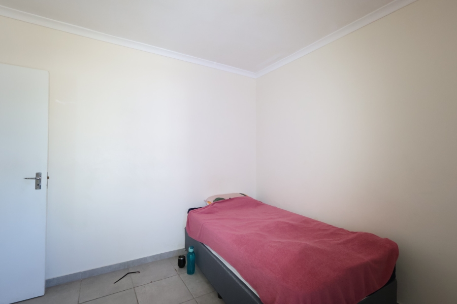 2 Bedroom Property for Sale in Parklands Western Cape